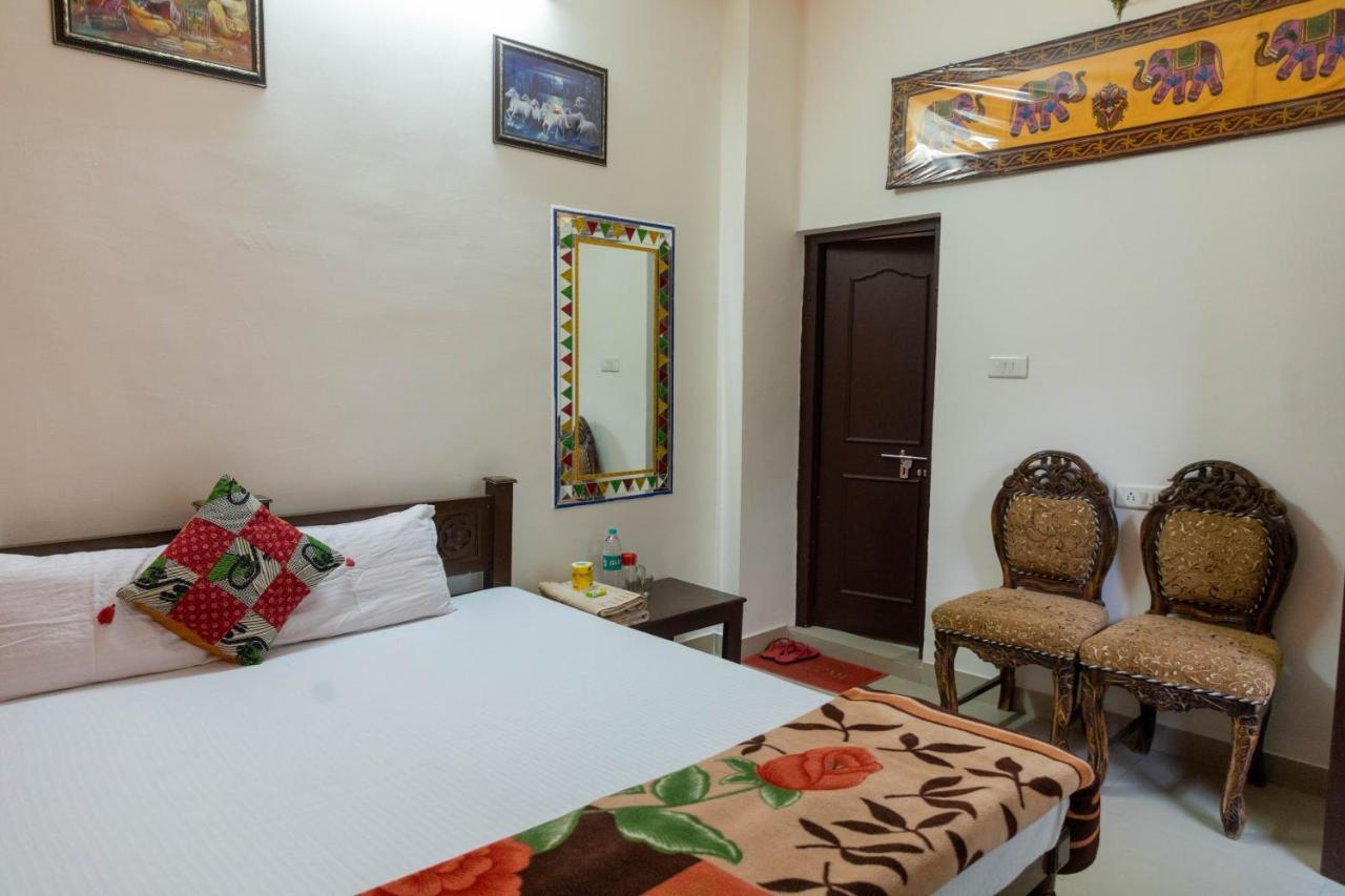Hotel Tulsi Palace Pushkar Ngoại thất bức ảnh