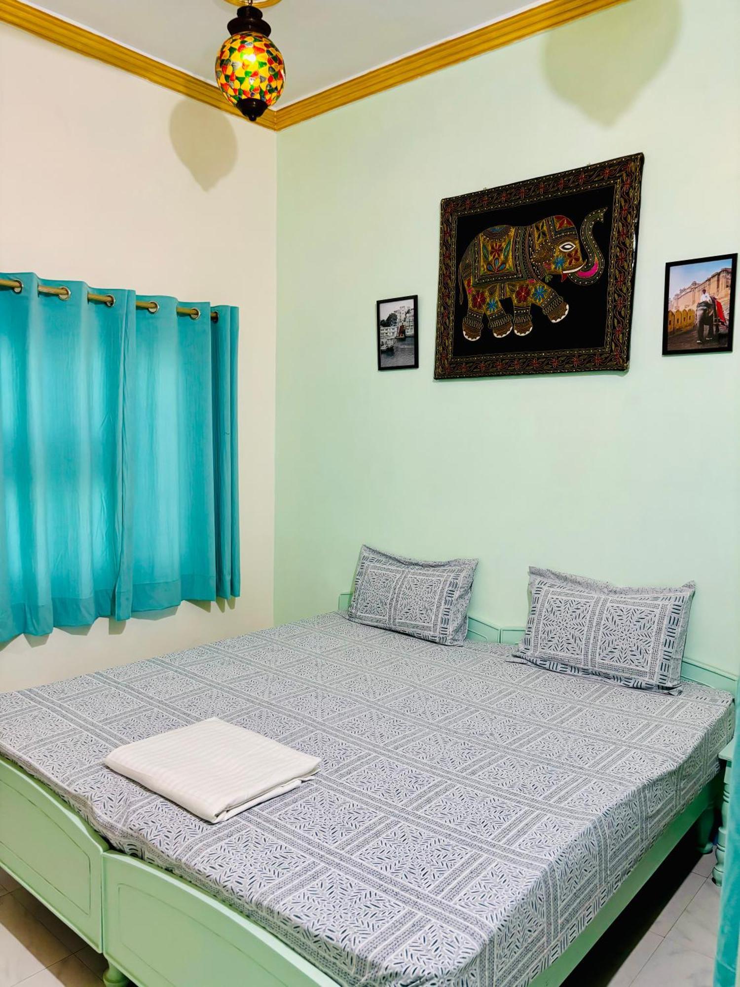 Hotel Tulsi Palace Pushkar Ngoại thất bức ảnh